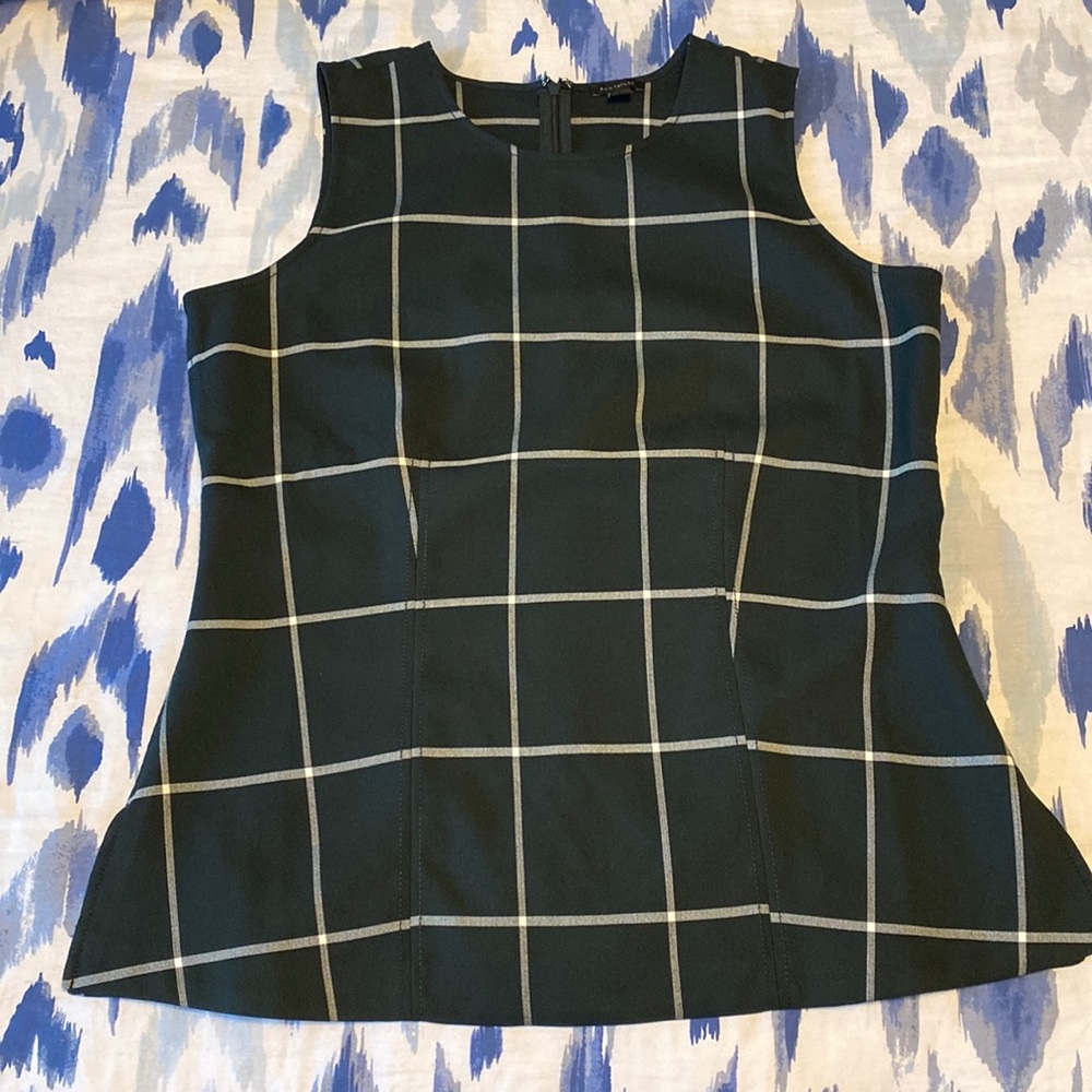 Women's Black Checkered Sleeveless Top